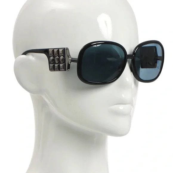 Burberry | Accessories | Burberry Black 49b Studded  display picture 2